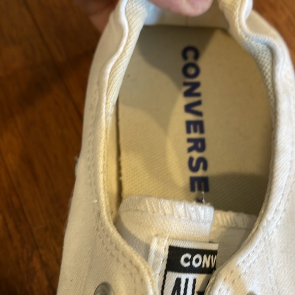 Converse Shoreline All-Star sneakers. These look new! - Picture 6 of 8